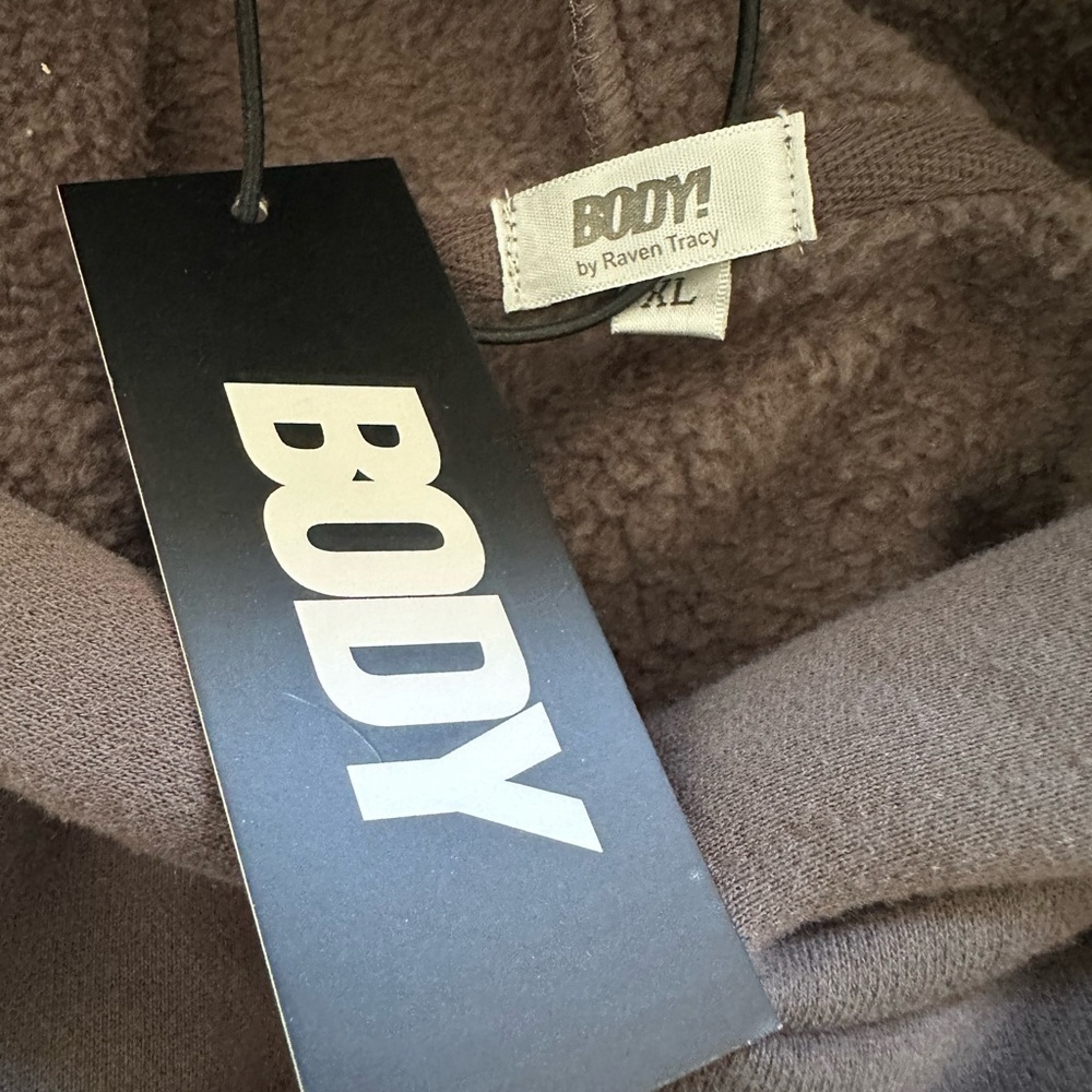 NWT Body by Raven Tracy Backshot Hoodie - Picture 5 of 9